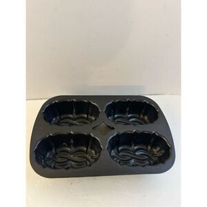 NordicWare 4 mini bunt loaf heavy duty baking pan 13x9"‎ Bake ware pans